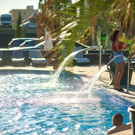 Apartamento Sara Blu And Pool