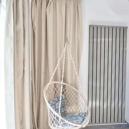 Sara Blu And Pool Apartament *