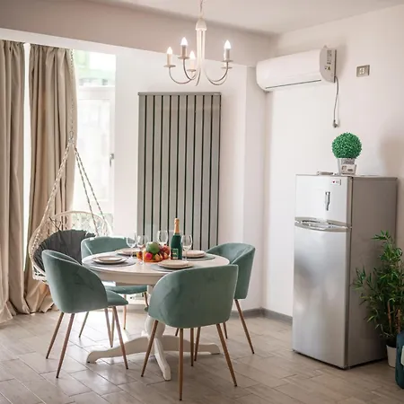 Sara Blu And Pool Apartamento *