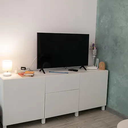 Sara Blu And Pool Apartament